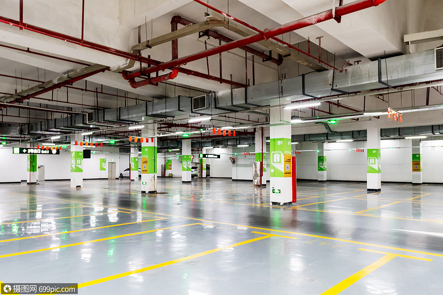 室内停车场