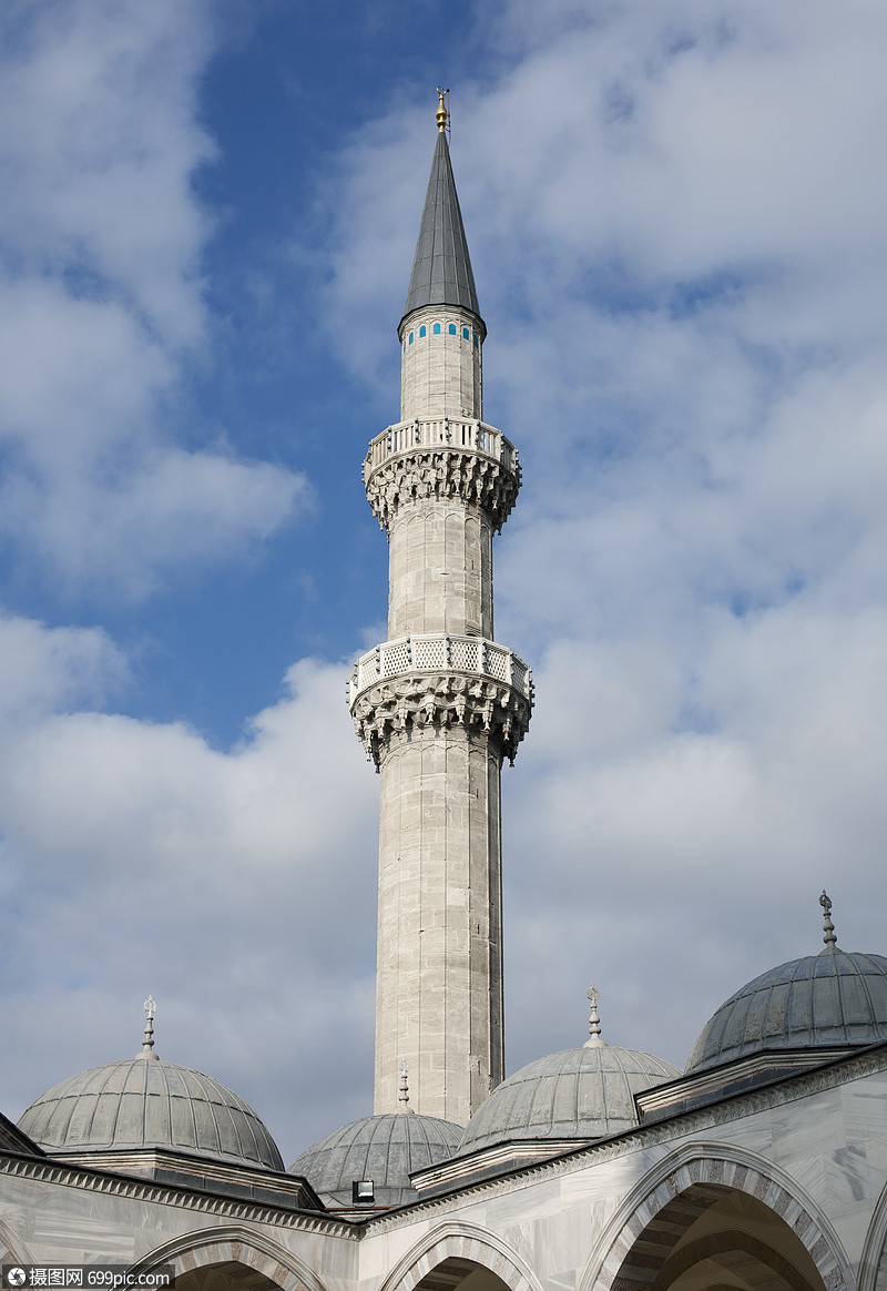 土耳其伊斯坦布尔苏莱曼尼亚清真寺尖塔建筑地标