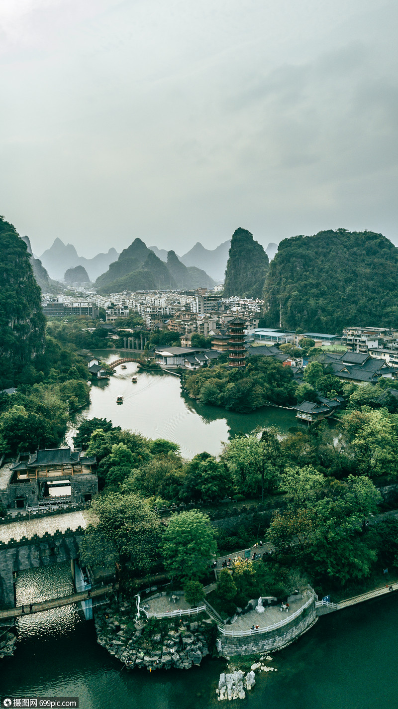 竖拍竖屏桂林风景漓江公园旅游城市