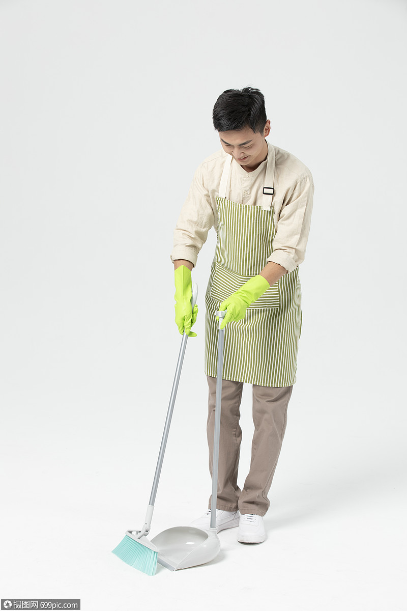 男性钟点工家政保洁扫地