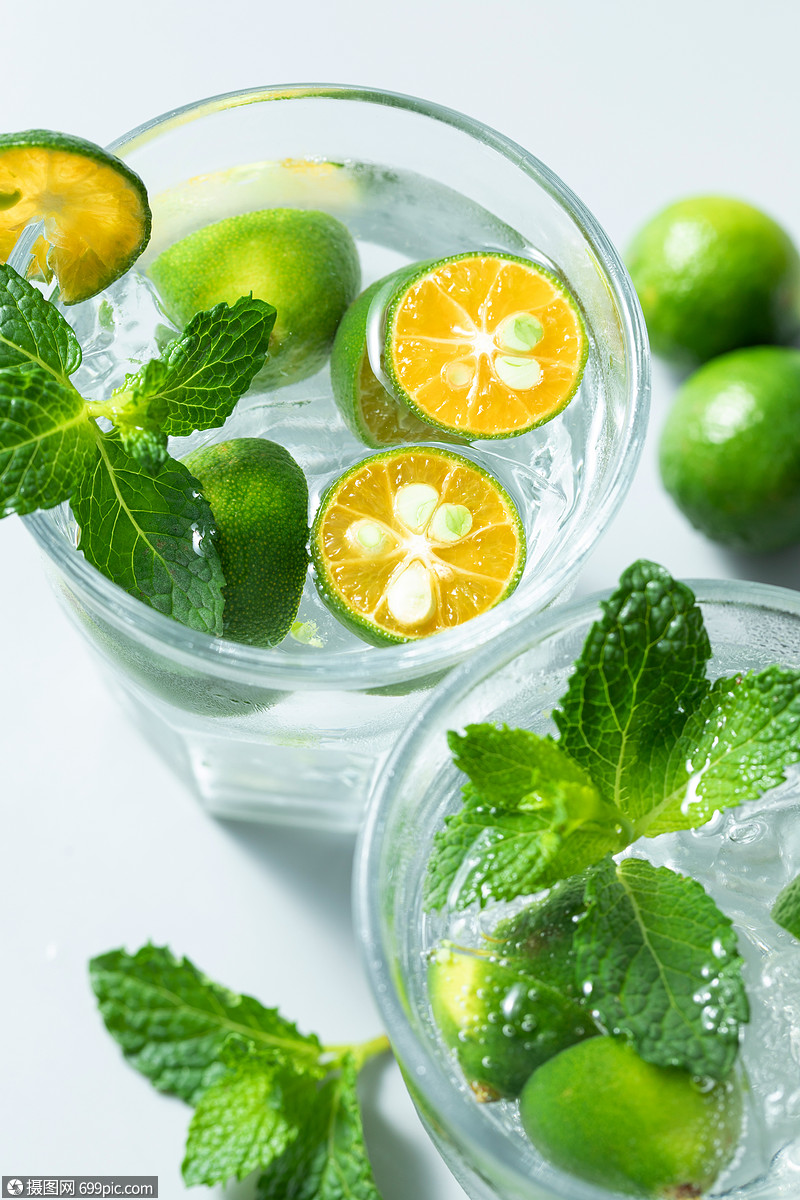 夏日饮品薄荷青桔汽水