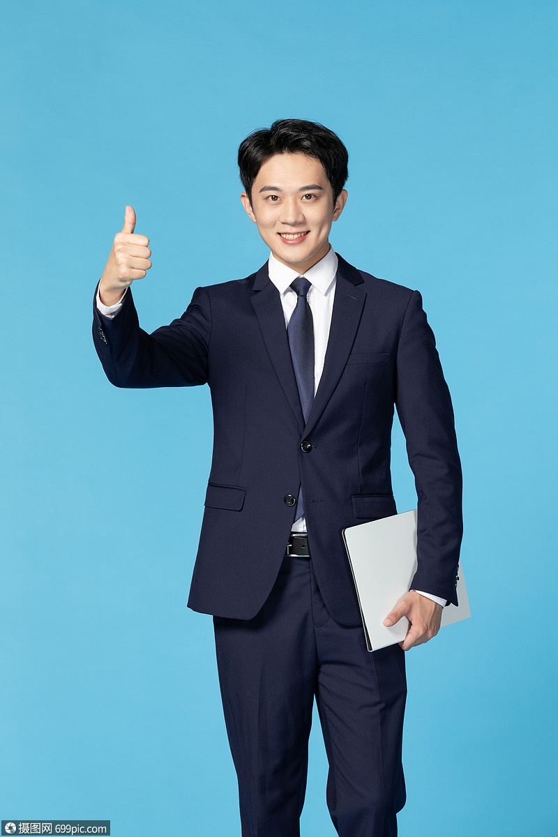 商务男士西服职场图片