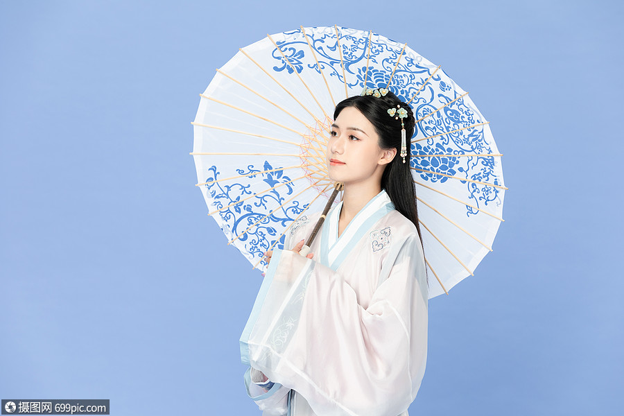 古风汉服美女撑纸伞女性东方人