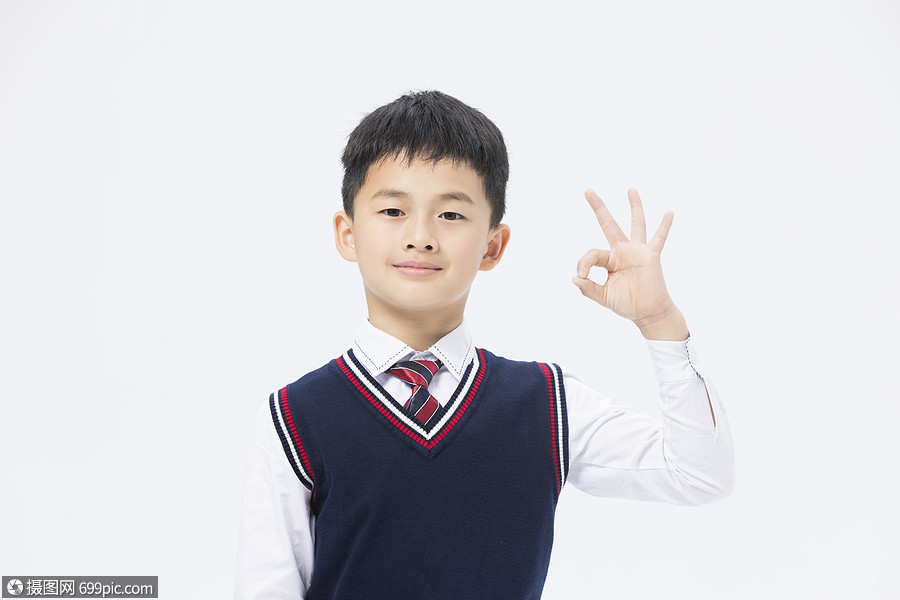照片 职业形象 文件夹 小学生阳光形象ok手势.jpg