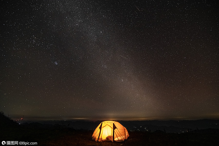 户外帐篷露营星空摄影