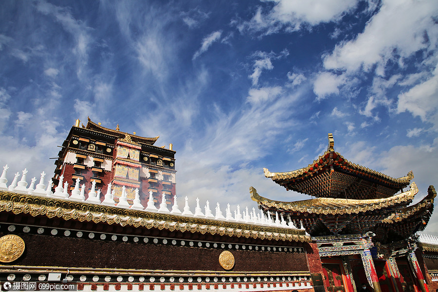 甘南地标建筑米拉日巴佛阁